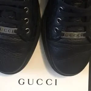 Original Gucci Camelot/Nappa Moorea black men/women black. Lightly used Gucci Nappa Charlotte Double G Marmont Thong Sandals 37  main image 3